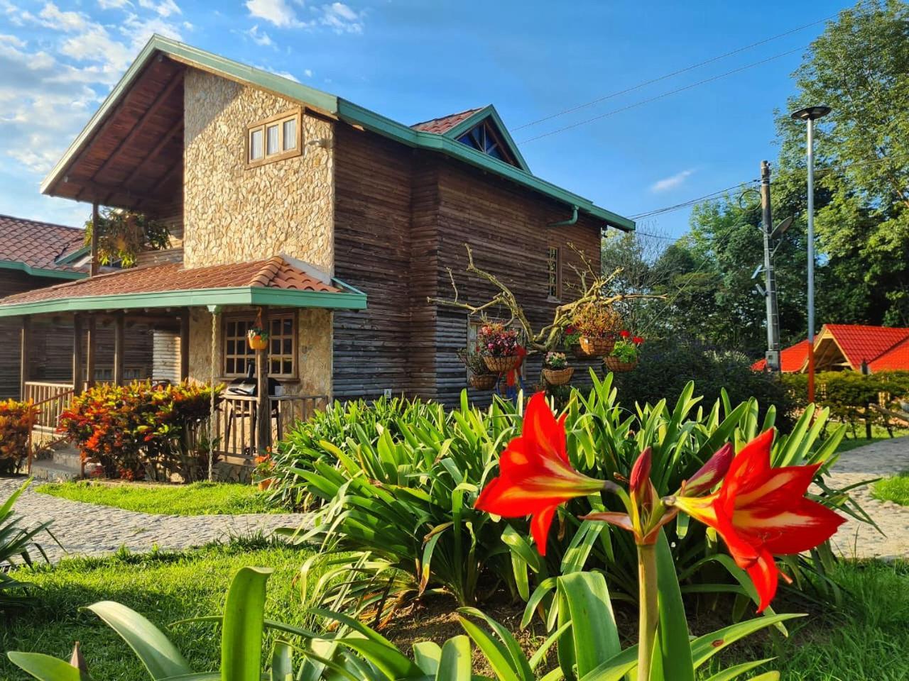 Cabanas Filadelfia Санта-Роса-де-Кабаль Екстер'єр фото